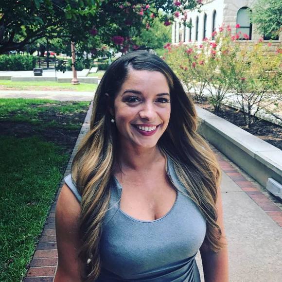 Meet your Posher, Ashley - Picture 1 of 1